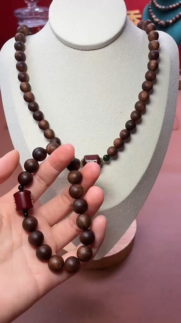 沉香手串沉水越南芽庄白棋08三圈+越南顺化紫棋10单圈设计款