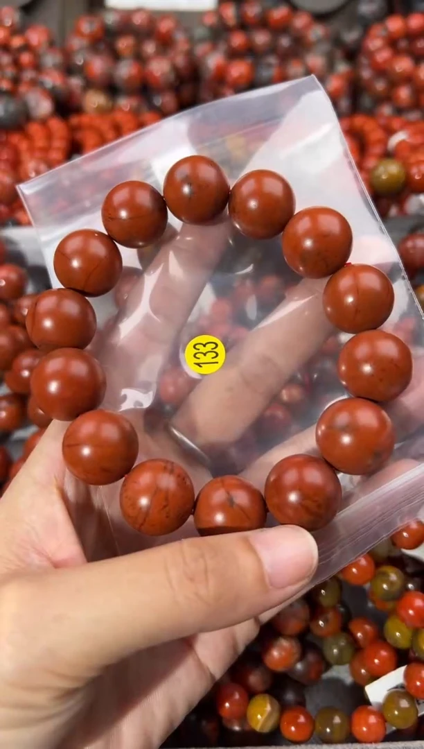 南红玛瑙手串未镶嵌刘**姥17+