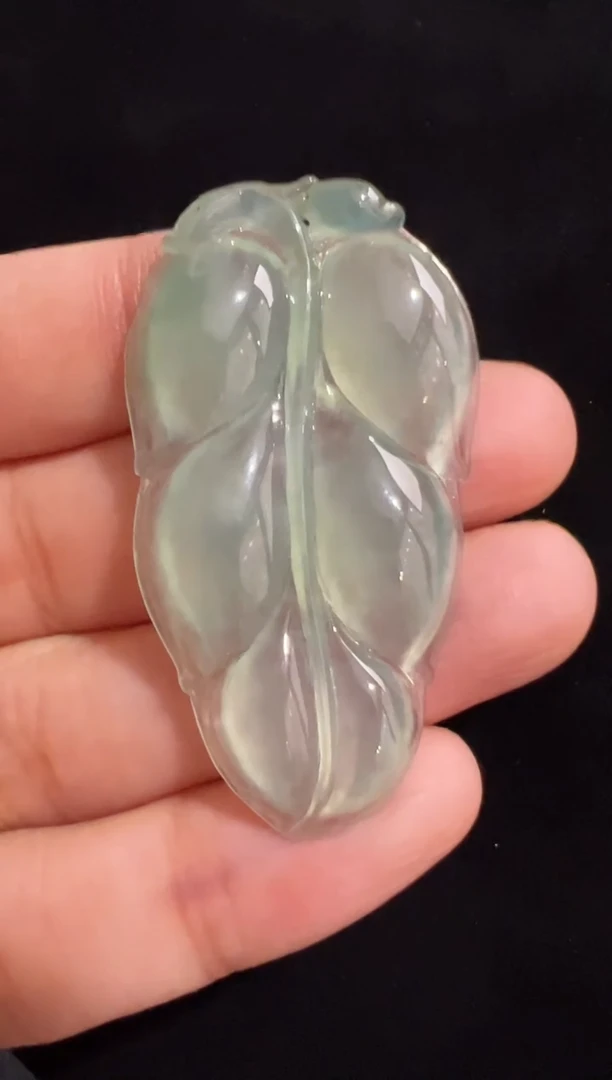 吊坠(不含链)未镶嵌翡翠冰种晴水金枝玉叶吊坠