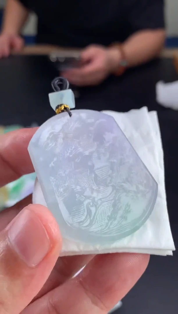 未镶嵌定制翡翠珍*?翡翠