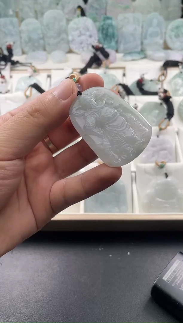 颈饰未镶嵌翡翠....10/19/.388