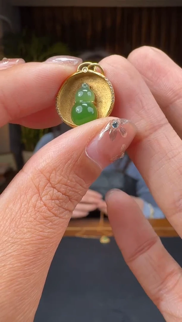 【闪购商品】和田玉2518K金镶嵌2.12黄设计多样性发货