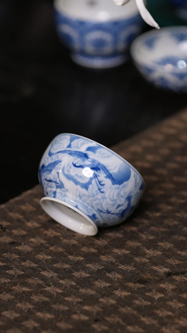 妙色六鹤同春圆融杯