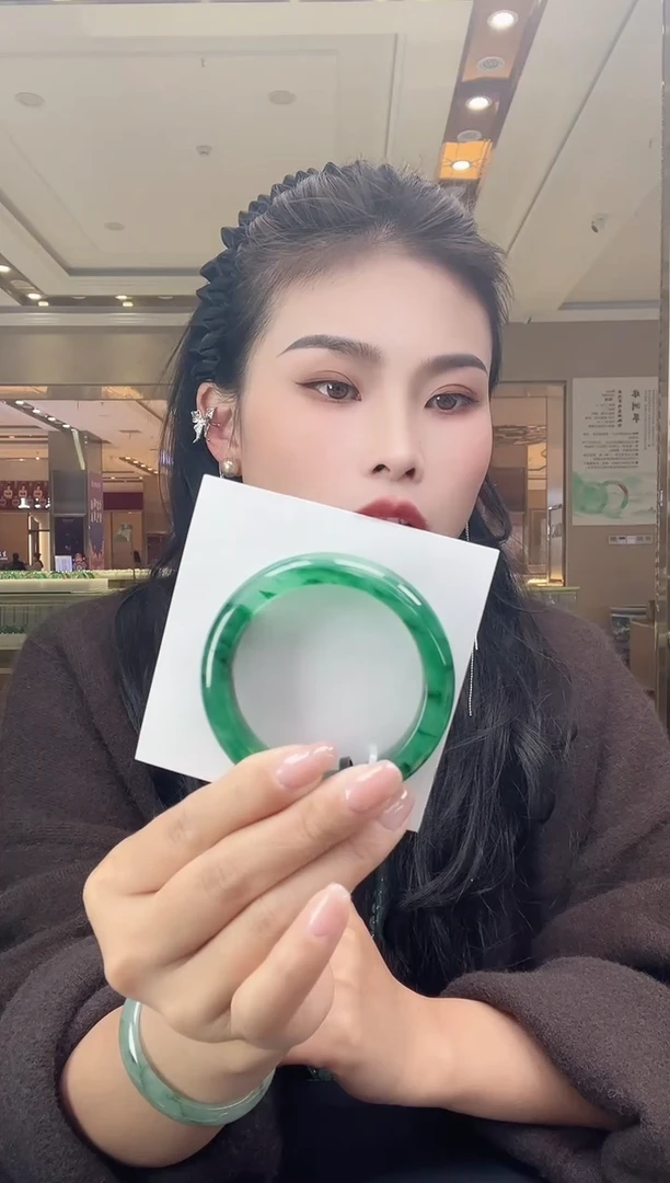 未镶嵌手镯石英质玉20