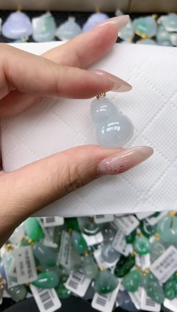 颈饰未镶嵌翡翠1111111111