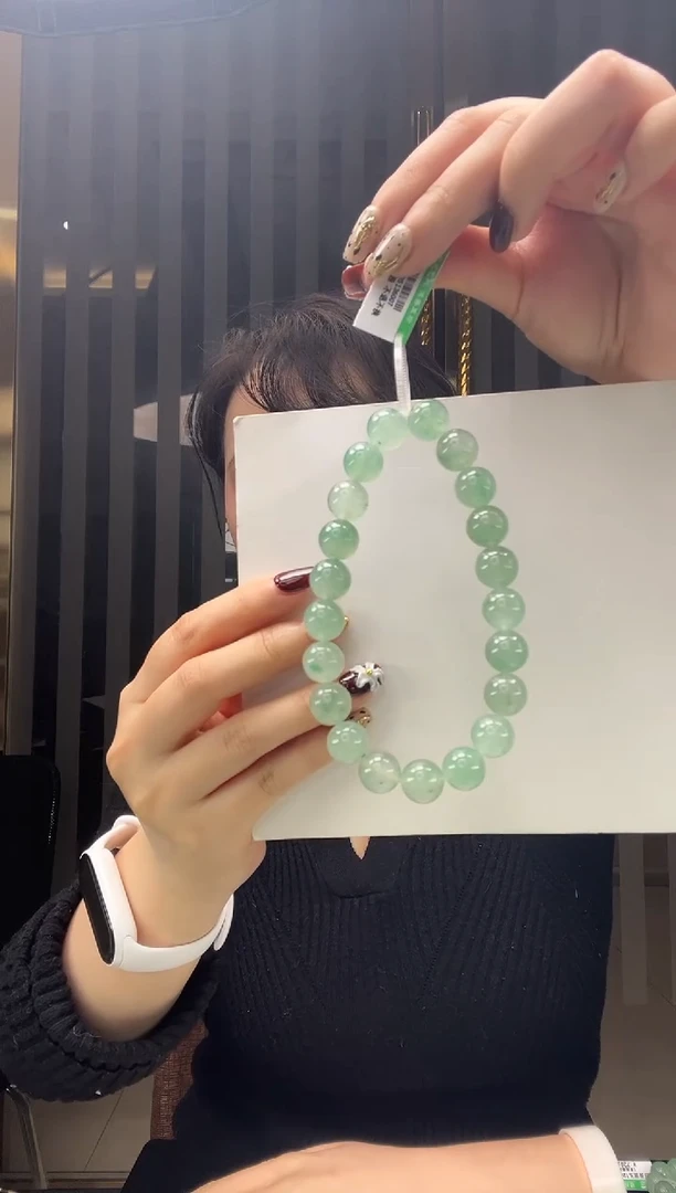 未镶嵌手镯石英质玉43