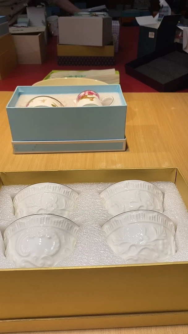 瓷片生活的本意是开心@@1