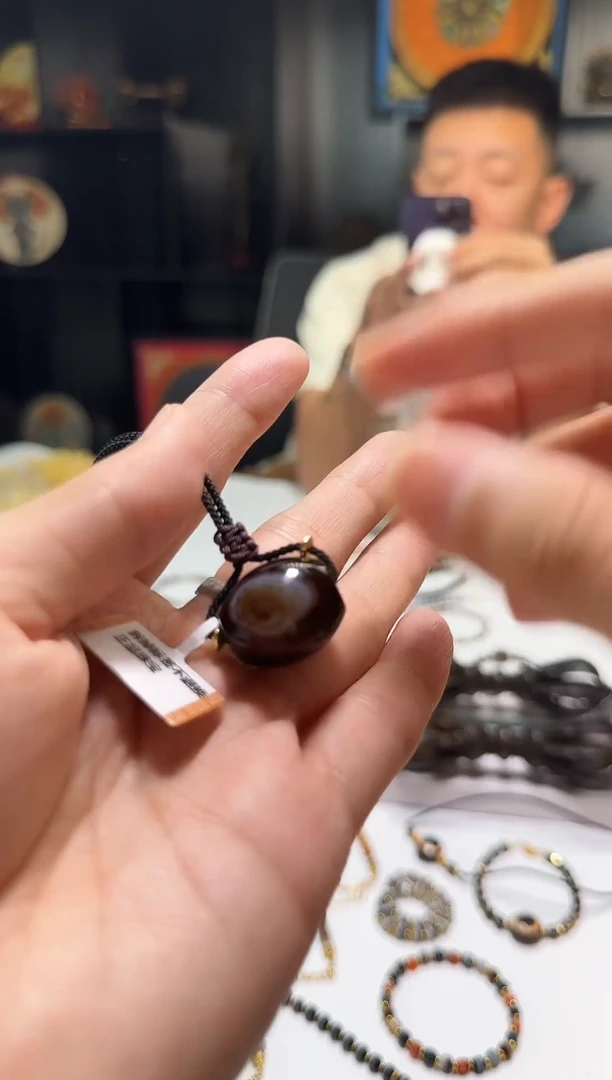 合金颈饰玛瑙/玉髓1