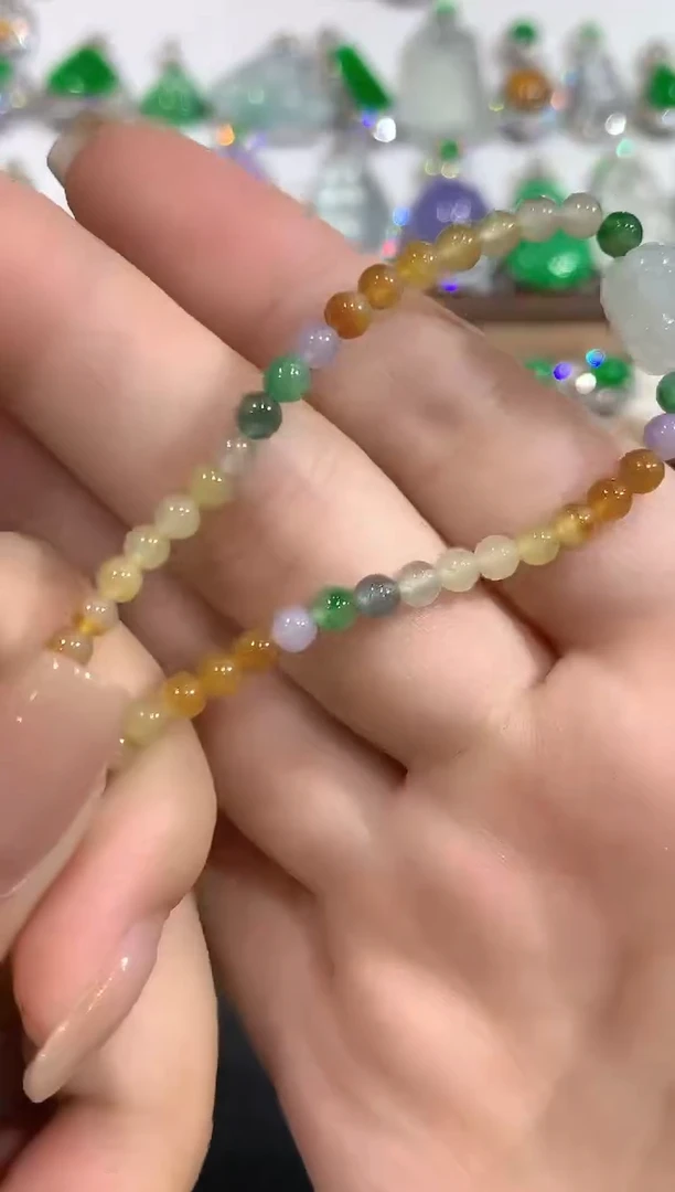 颈饰未镶嵌翡翠27-手链  卡3.5