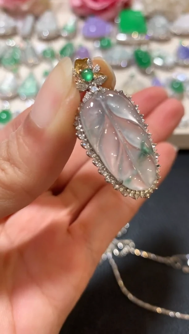 吊坠(不含链)18K金镶嵌翡翠z37