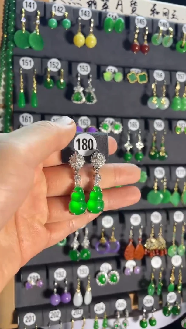 【闪购商品】翡翠颈饰银S925镶嵌180...