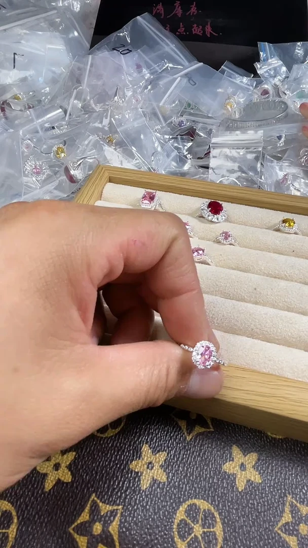 合金合成钻石女款活口戒指1.0