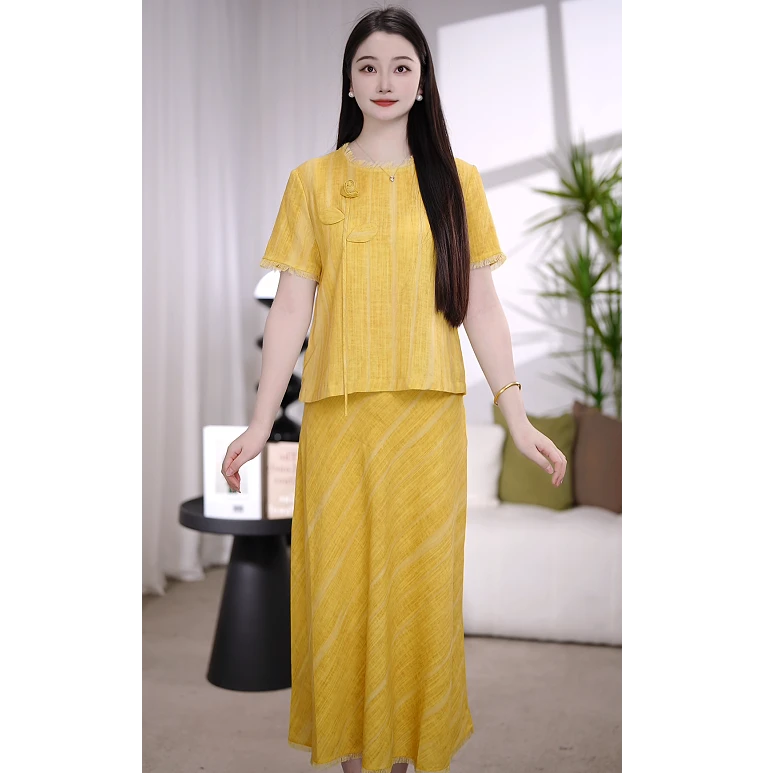 【小向】】新款2025气质减龄时尚遮肉显瘦宽松大码女装两件套连衣裙