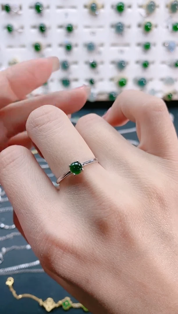 【闪购商品】翡翠戒指银S925镶嵌天然翡翠