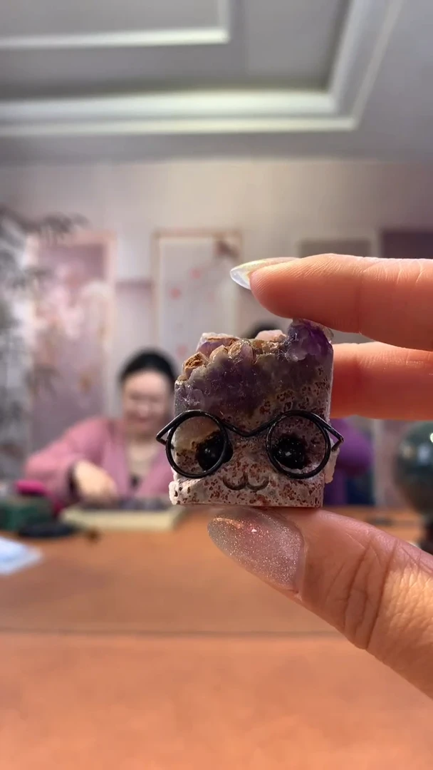 【闪购商品】水晶挂件未镶嵌水晶  黑框的