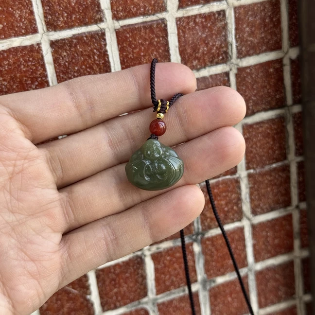 和田玉青黄口抱抱佛吊坠20*17mm  珠宝玉石 玉质  温润  细腻