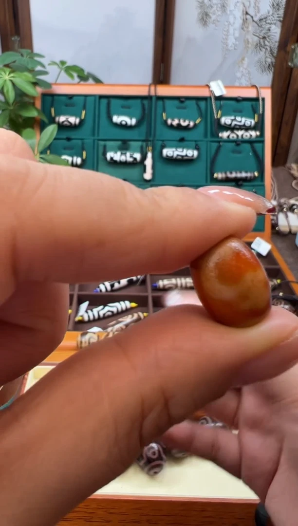 合金颈饰玛瑙/玉髓（覆膜）16.(微瑕)