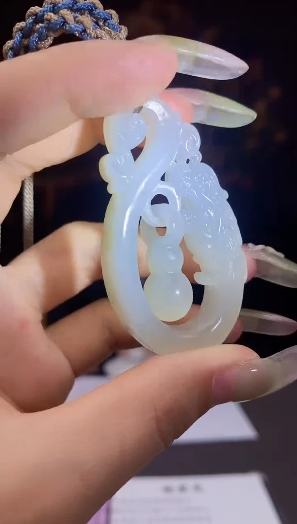 和田玉未镶嵌颈饰C597