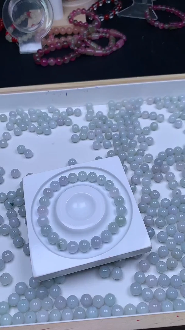 散珠翡翠翡翠卡8.5MM22颗