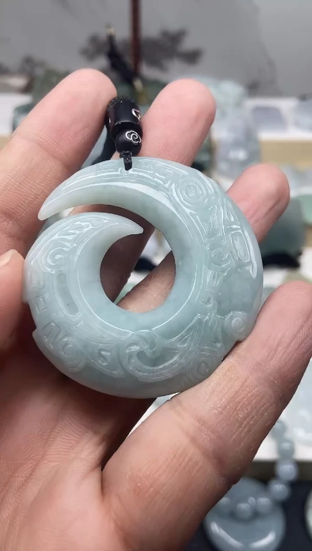 颈饰未镶嵌翡翠时来运转