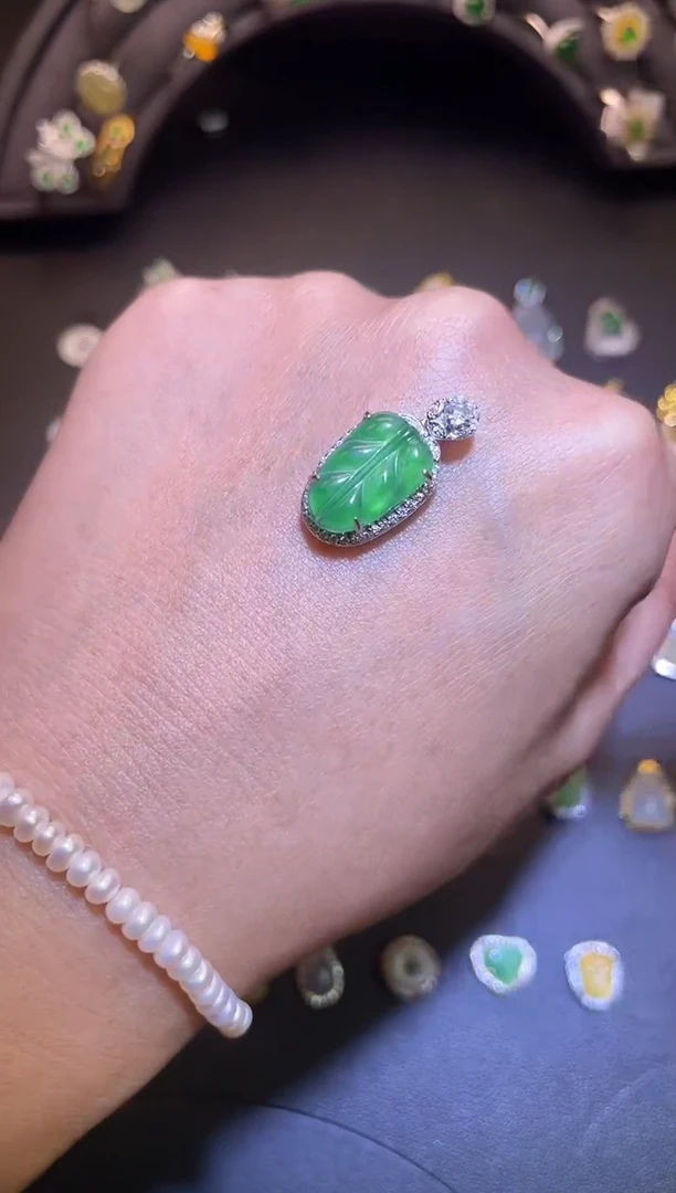 吊坠(不含链)银S925镶嵌翡翠1