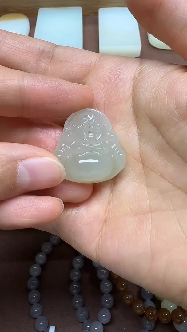 颈饰未镶嵌和田玉佛公25