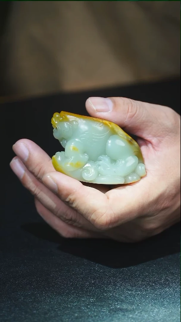 未镶嵌和田玉把件tg