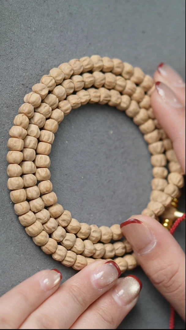 【闪购商品】柏香籽/百香籽吊坠莲花桩