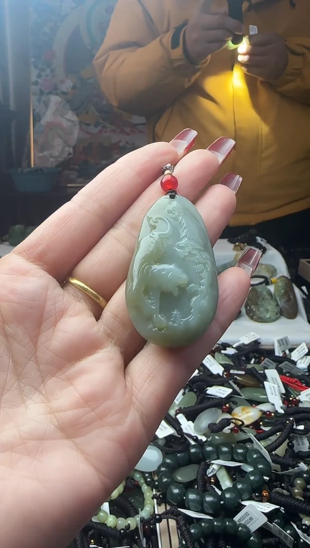 颈饰未镶嵌和田玉044