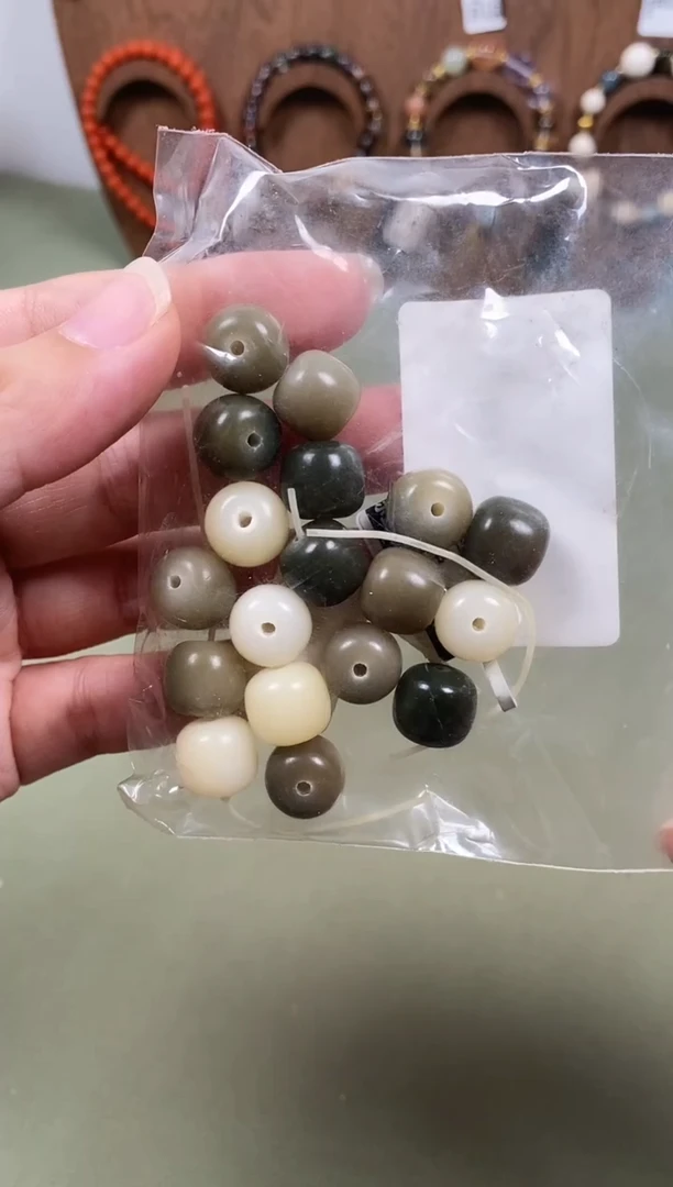 手串白玉菩提绿菩提带白玉菩提老型珠手串