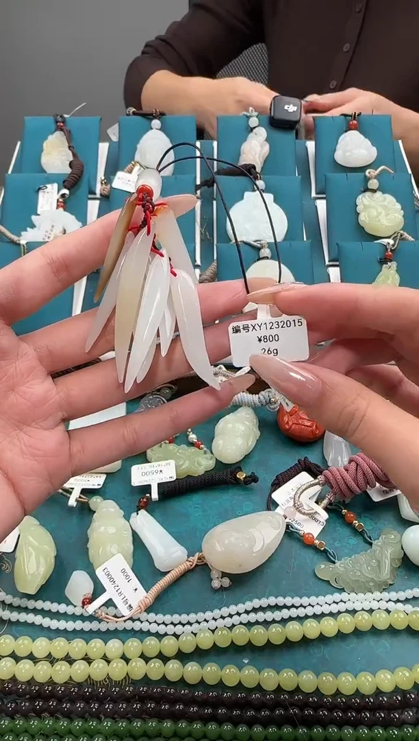 颈饰未镶嵌和田玉XY