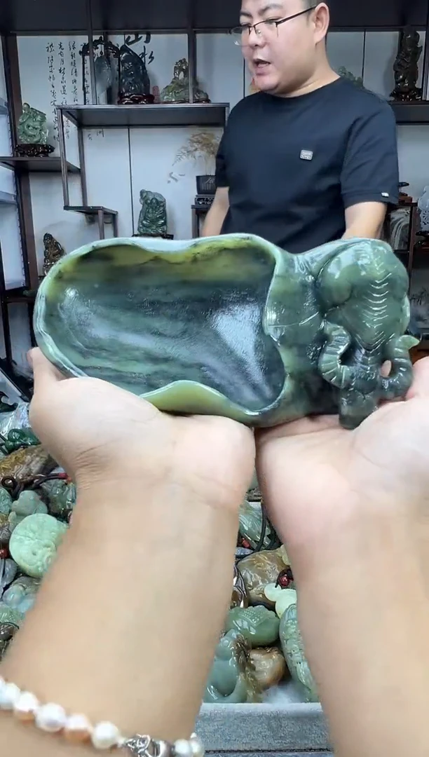 未镶嵌和田玉把件1