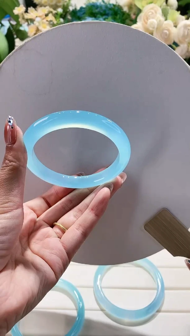 玛瑙/玉髓手镯未镶嵌201-60.8