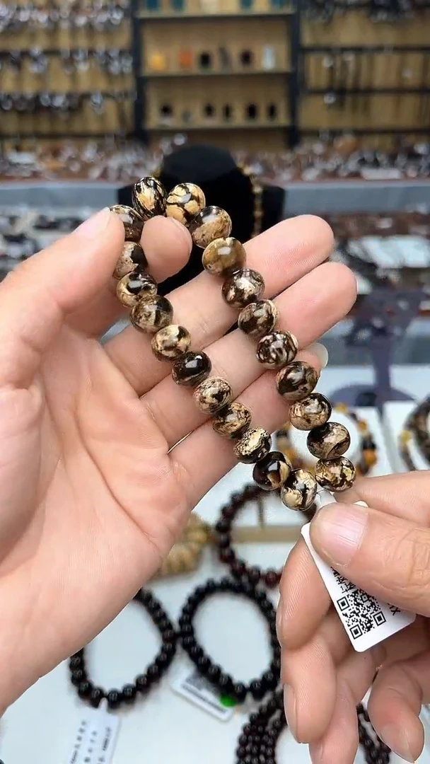 裸石琥珀未镶嵌小*泡抚顺琥珀11+黑花多样性发其一