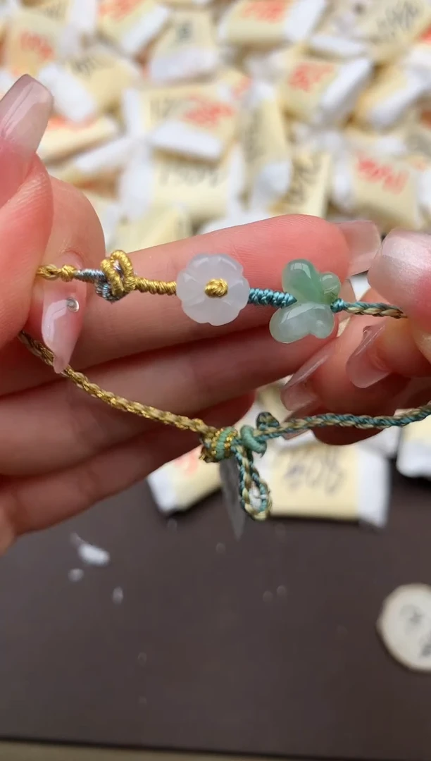 翡翠挂件未镶嵌 一福利18