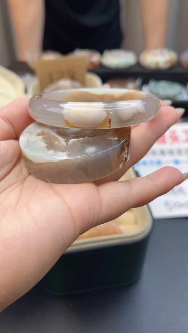 未镶嵌手镯石英质玉赠送镯心57（圈口）