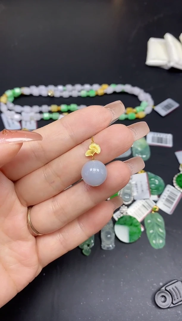 吊坠(不含链)18K金镶嵌翡翠单珠18K金扣镶嵌@@CMT