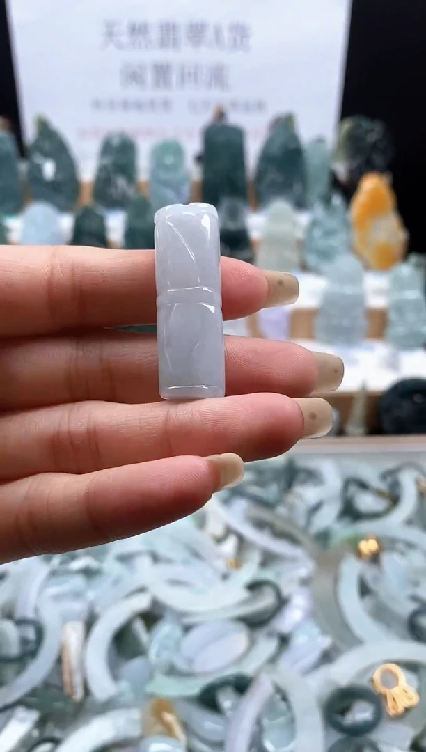 翡翠未镶嵌吊坠(不含链)竹节42