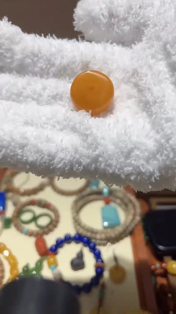 蜜蜡颈饰未镶嵌精品老蜡墩子