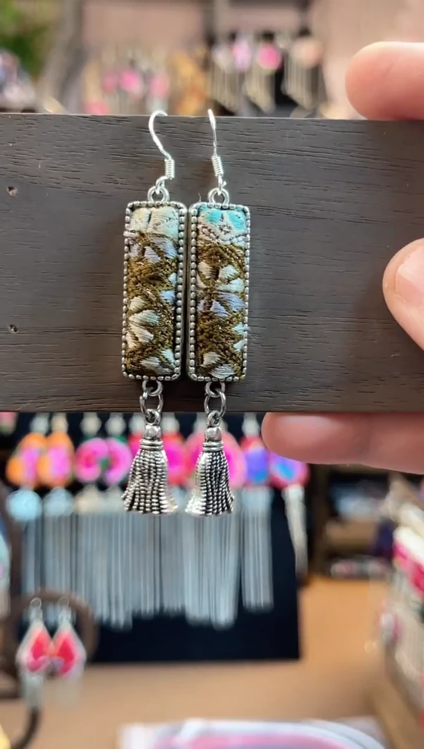 织绣民族风手工非遗老绣饰品212