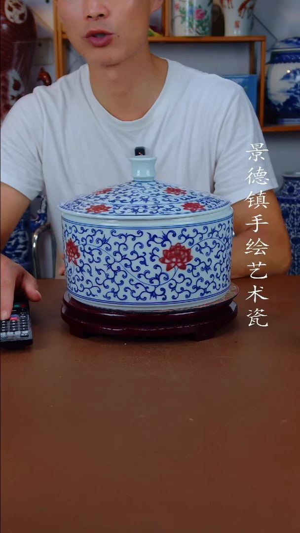 现代景德镇手工手绘陶瓷摆件57