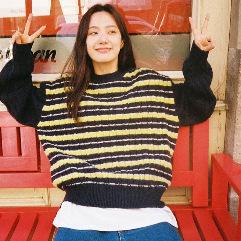 现货SP2025冬季新品拼色条纹毛衣韩系舒适宽松羊毛针织衫女