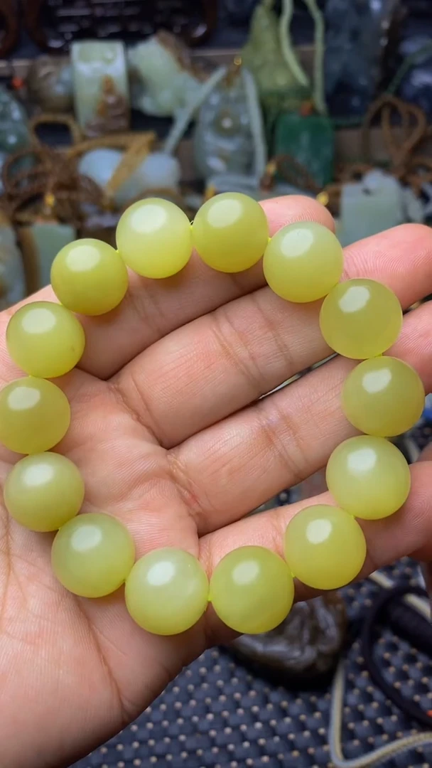 未镶嵌和田玉把件1