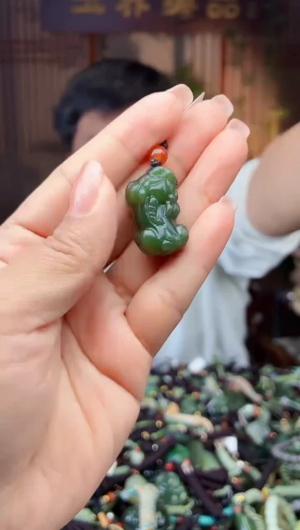 颈饰未镶嵌和田玉多样性发货拍一发一