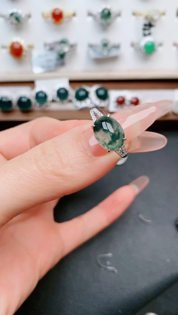 【闪购商品】翡翠戒指银S925镶嵌......