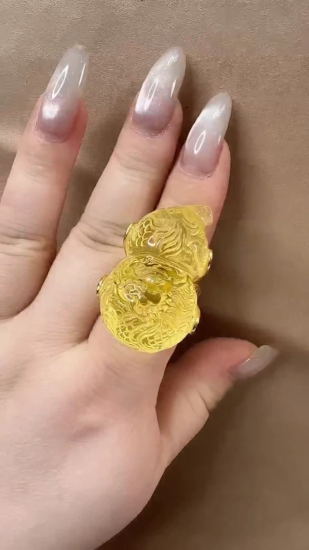 琥珀颈饰未镶嵌戒指