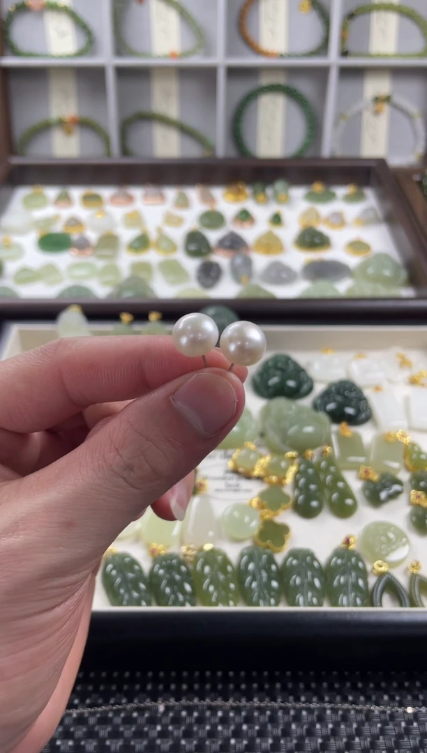 银S925镶嵌耳钉淡水珍珠1