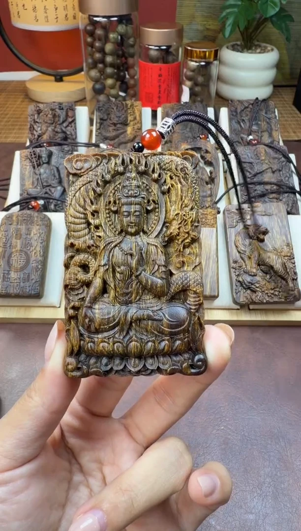 木木雕款 芽庄  御龙观音 双面雕刻 8cm 送养香瓶