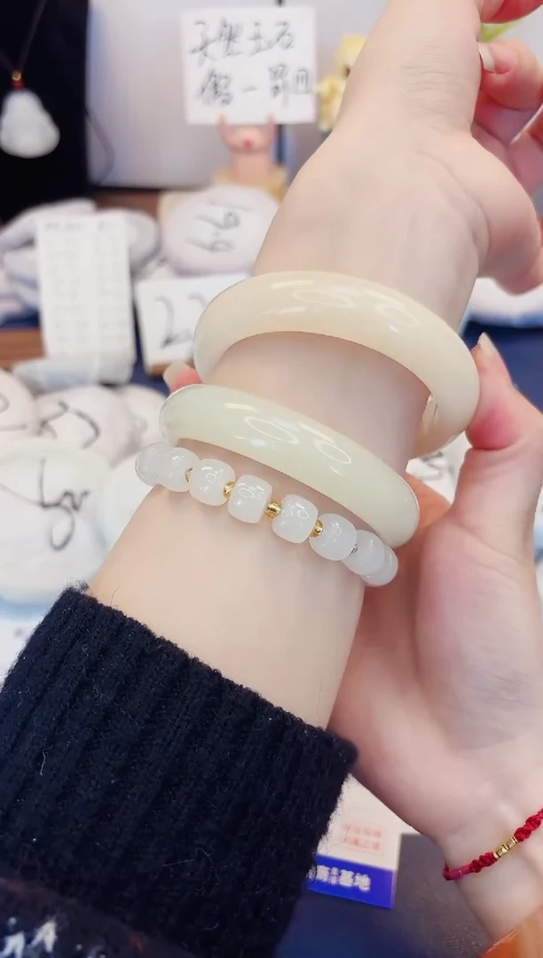 【闪购商品】石英质玉手镯未镶嵌139-财气镯-圈口58