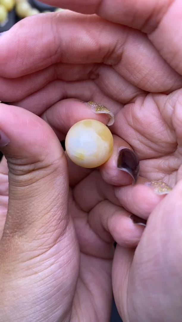 裸石琥珀未镶嵌大小姐珠宝48